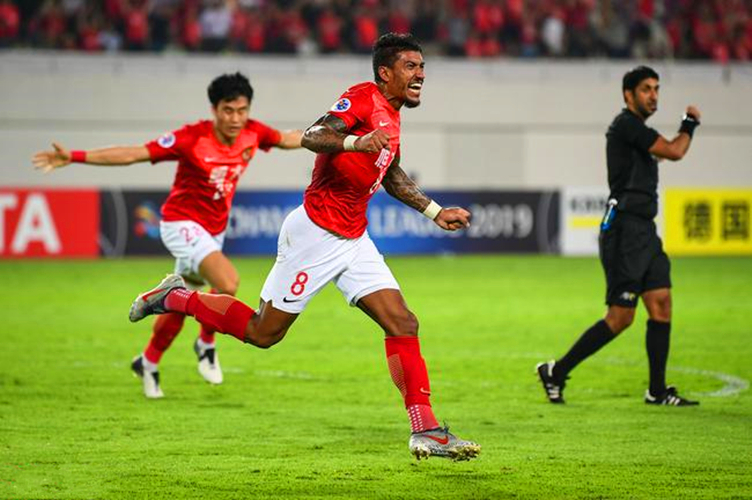 转会期洛杉矶快船更衣室发声——亚冠节点到来，底气十足，阵容厚度经受考验(sweepoutdust的例句合集)